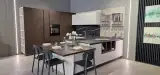 Cucina AR-DUE Q01 ad angolo con penisola e tavolo snack, colonne effetto legno e top effetto marmo nero, vista d'insieme