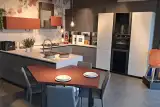 Dettaglio cucina Stosa Metropolis con finiture moderne materiche